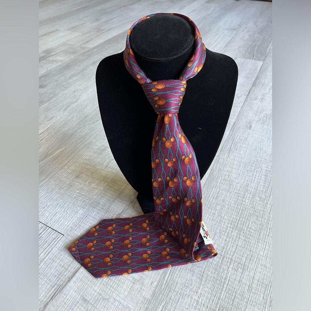 Disney World Tie